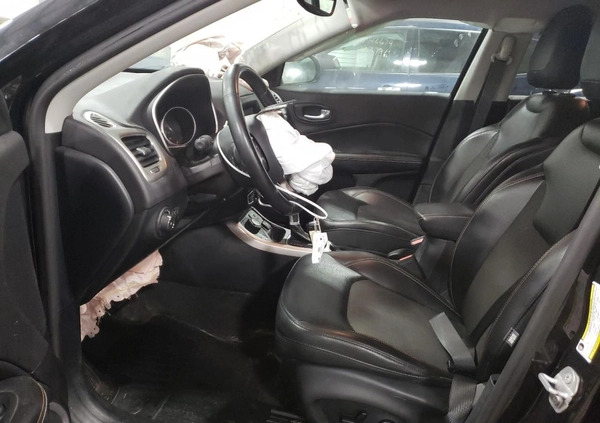 Jeep Compass cena 34000 przebieg: 92217, rok produkcji 2018 z Korfantów małe 67